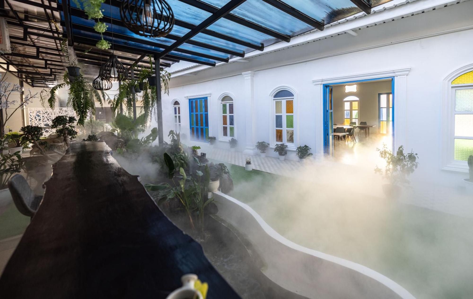 Blue Carina Inn Hotel - SHA Plus Phuket Exterior foto