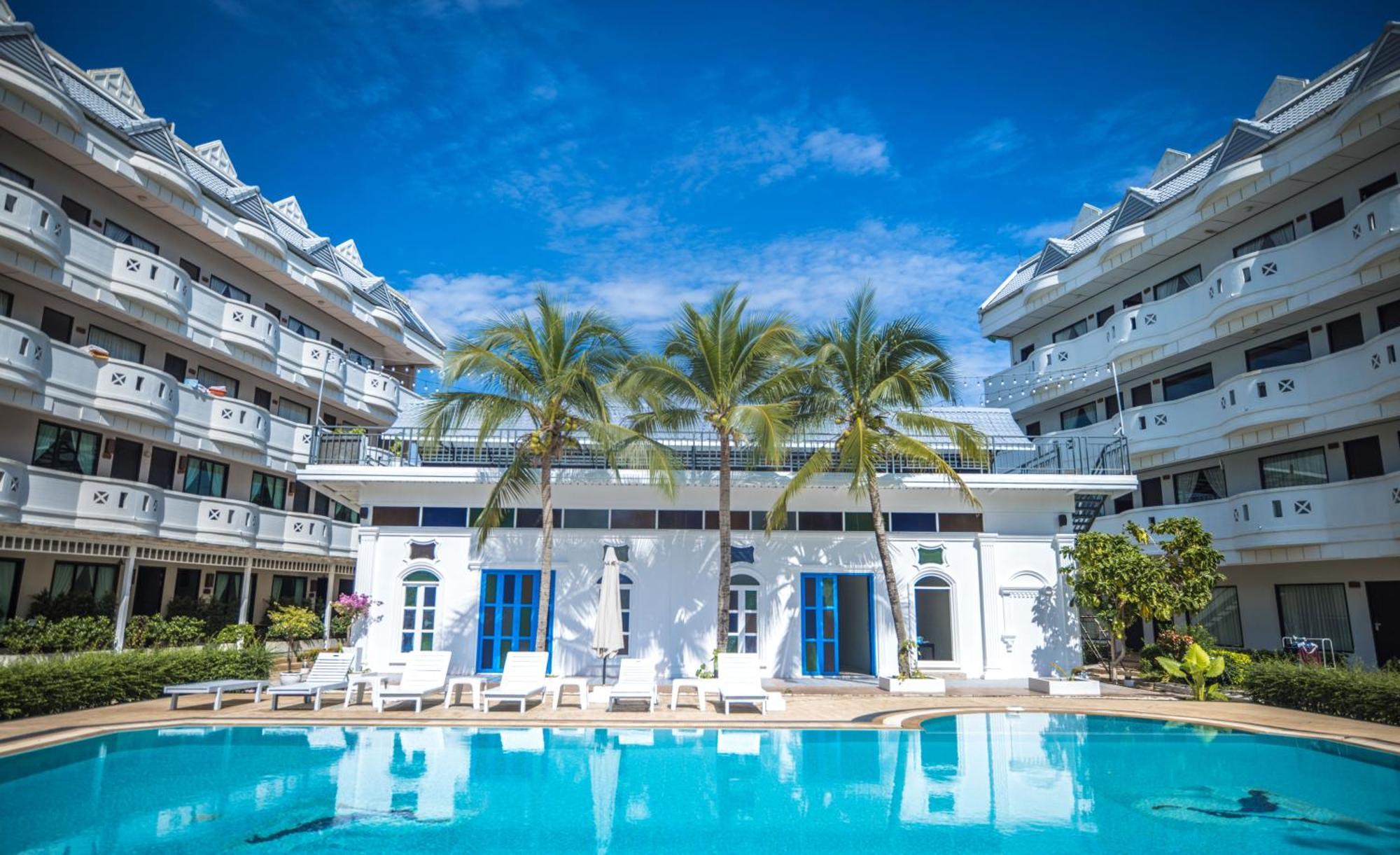 Blue Carina Inn Hotel - SHA Plus Phuket Exterior foto